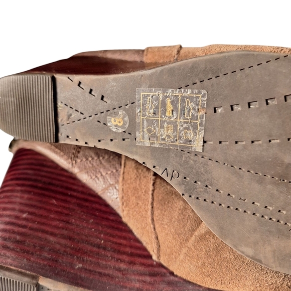 Dolce Vita Brown Suede Leather Heeled Booties Wedge Ladies 8 Boho Hippie Grandma - Picture 7 of 8